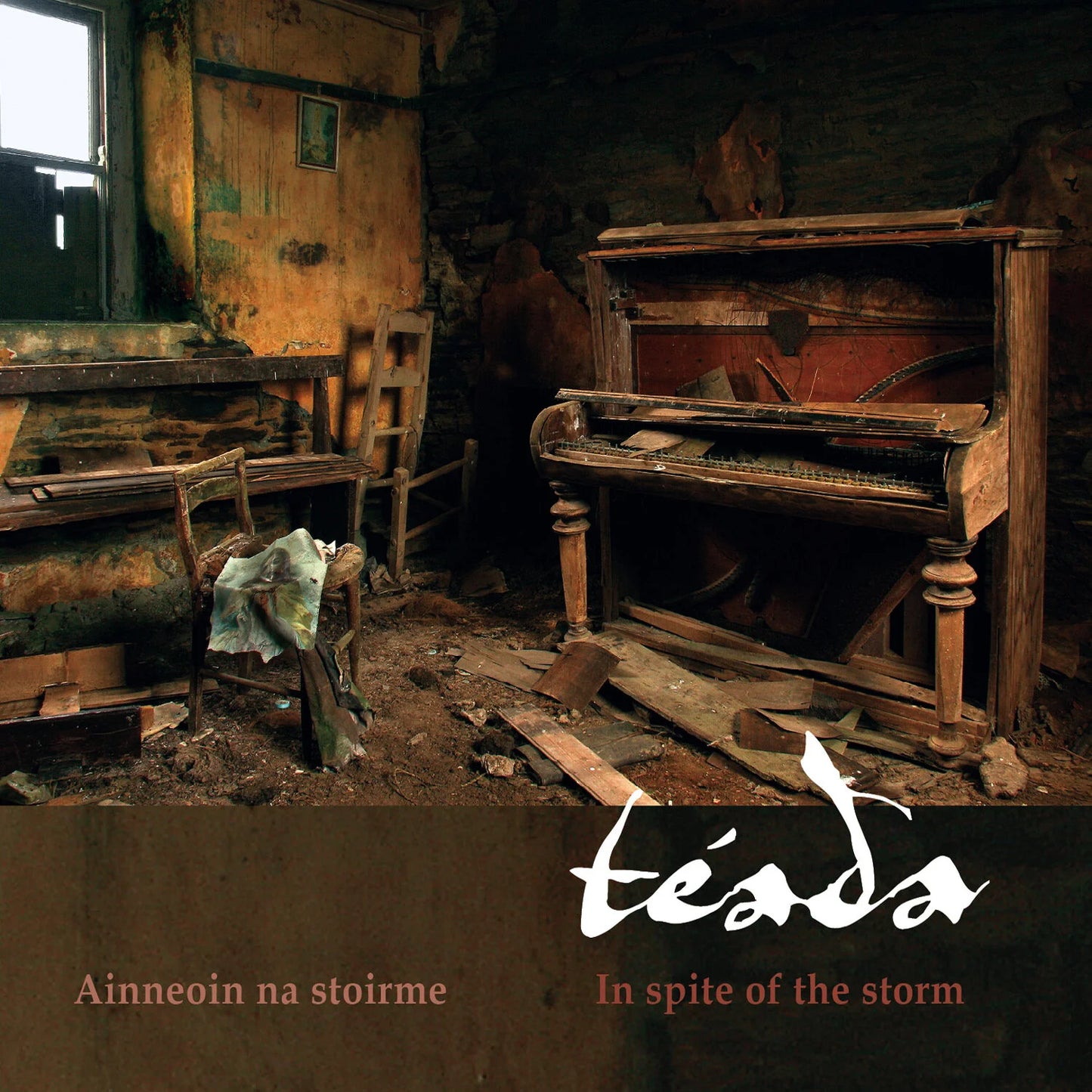 Téada - In Spite Of The Storm